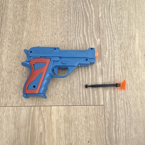 Toy plastic pistol with rubber - plastic,